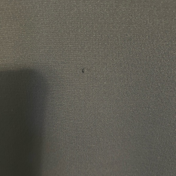 Navy Lululemon T-Shirt - Picture 4 of 5